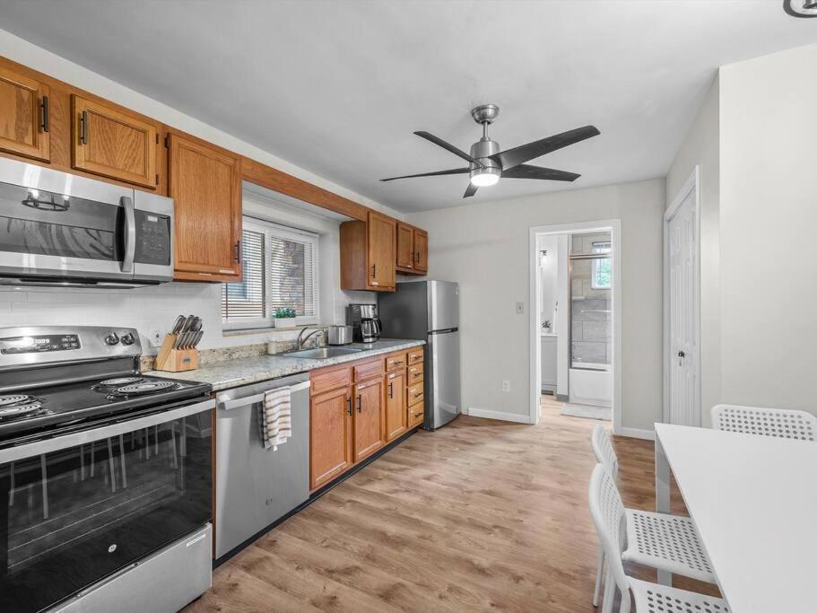 Bloomfield, Pittsburgh Large And Accessible 3 Bedroom Apr With Free Parking Экстерьер фото